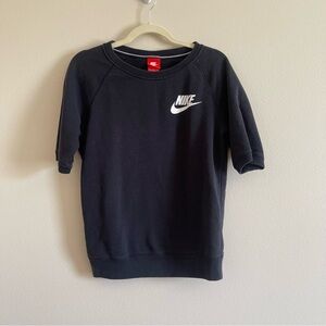 Nike short sleeve sweatshirt size small black